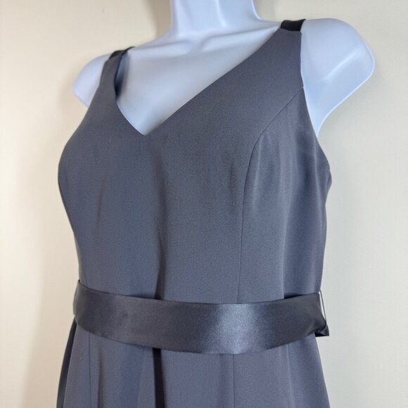 White by Vera Wang  V-neck Open Back Bridal Long Gray Gown Size 12 - Picture 9 of 16